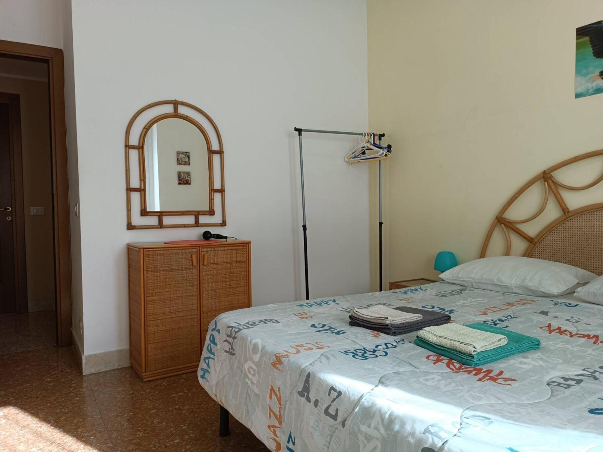 Affittacamere , Rooms Near Trastevere Station Рим Екстер'єр фото