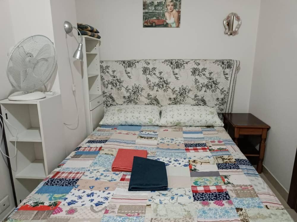 Affittacamere , Rooms Near Trastevere Station Рим Екстер'єр фото